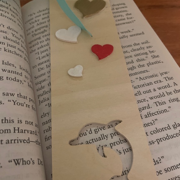 Handmade Wooden Dolphin Love Bookmark - Picture 2 of 3